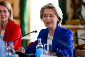 Ούρσουλα φον ντερ Λάιεν: Το Ιράν δεν πρέπει ποτέ να αποκτήσει την ατομική βόμβα