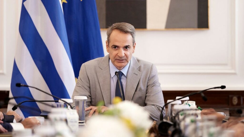 Σε επιφυλακή η Αθήνα για την κρίση στη Μέση Ανατολή - Ανησυχία και για τα στενά του Ορμούζ