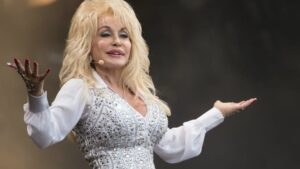 Ντόλι Πάρτον: 32 χρόνια μετά θα εμφανιστεί στο Λας Βέγκας