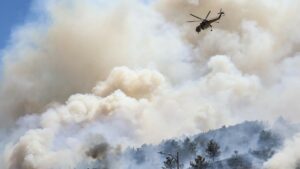 Σε ύφεση η φωτιά στη Χίο: Στάχτη πάνω από 40.000 στρέμματα - Δείτε χάρτη από τον δορυφόρο Pleiades