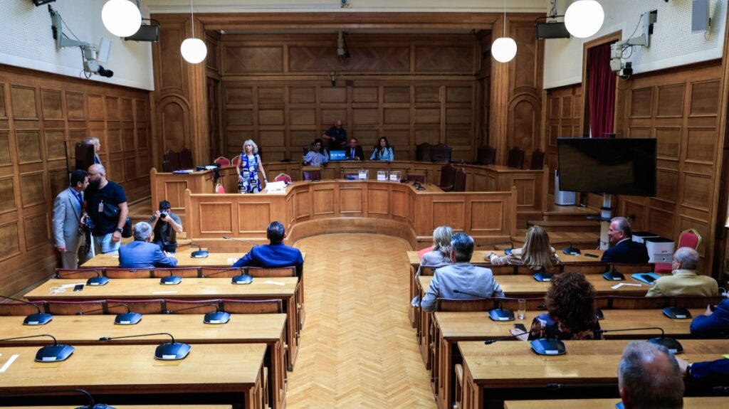 Συγκροτήθηκε το προεδρείο της προανακριτικής για τα Τέμπη