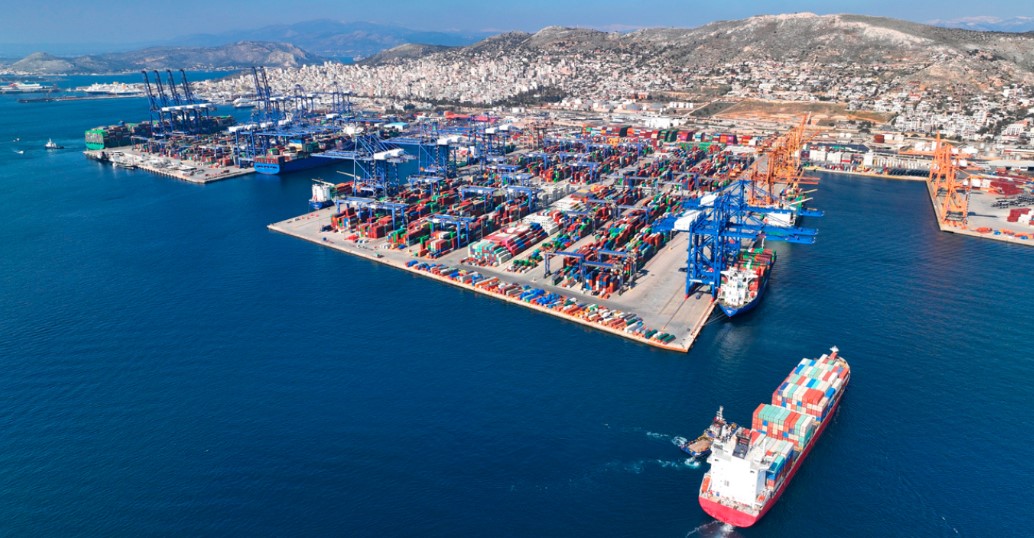 Πειραιάς: Τεράστια κομπίνα στα τελωνεία με κινεζικά πατίνια - Πάνω από 250 εκατ. ευρώ η ζημιά