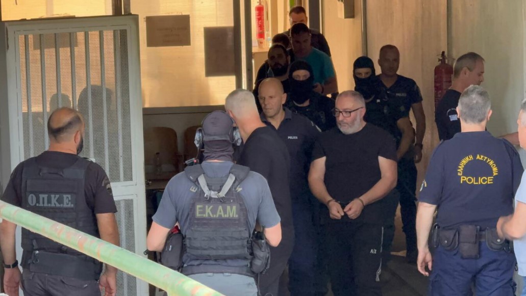 Θεσσαλονίκη: Στη φυλακή οι δύο Τούρκοι για τους πυροβολισμούς κατά στελεχών της ΕΥΠ - Τι είπαν στις απολογίες τους