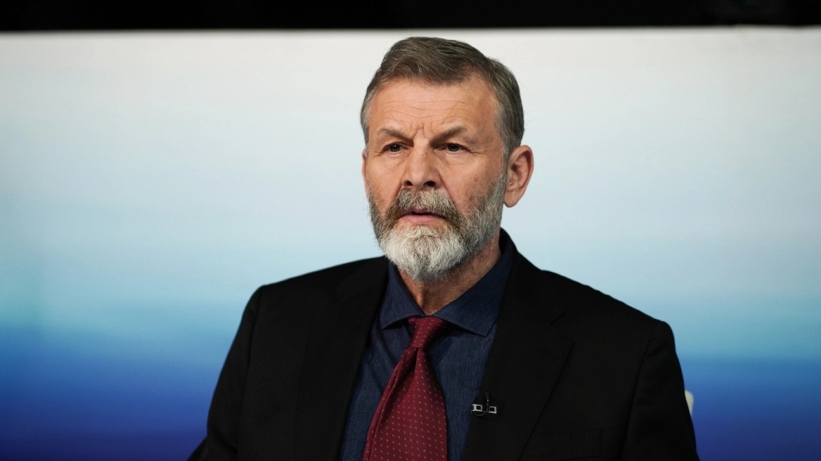Απόστολος Γκλέτσος: Η κοινωνία περιμένει τον λυτρωτή Αλέξη Τσίπρα
