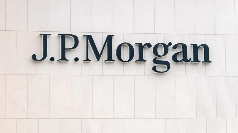 Επιμένει η JP Morgan: Αρνητική εξέλιξη μια πιθανή αναβάθμιση του Χρηματιστηρίου – Θα βρεθεί στη «σκιά» μεγάλων παικτών