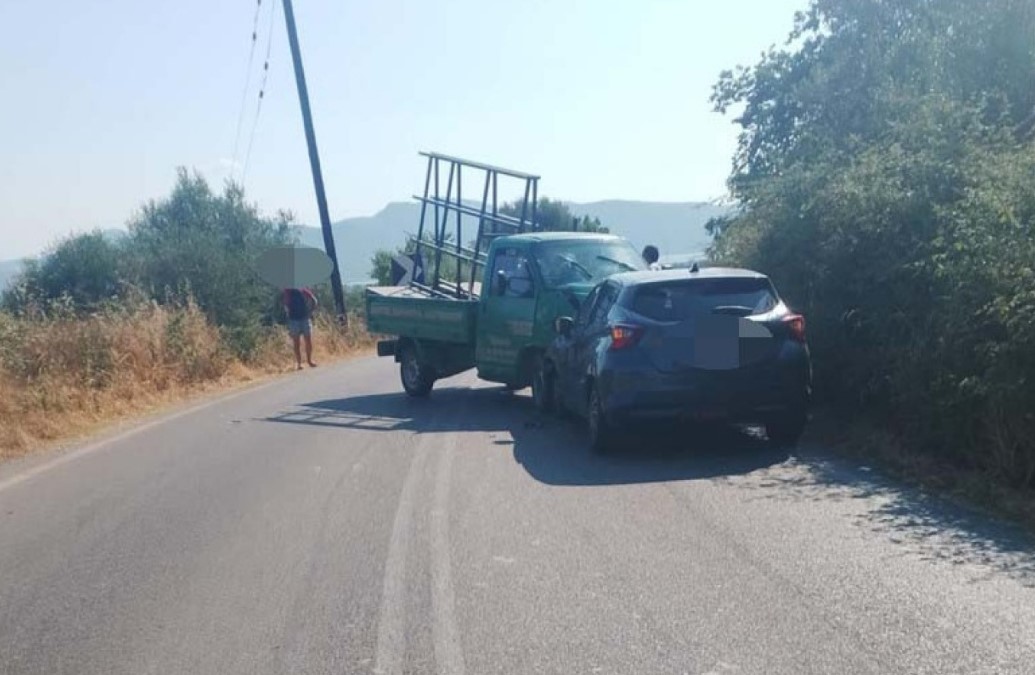 Βόνιτσα: Τραυματίστηκε βρέφος 8 μηνών σε μετωπική ΙΧ με φορτηγό