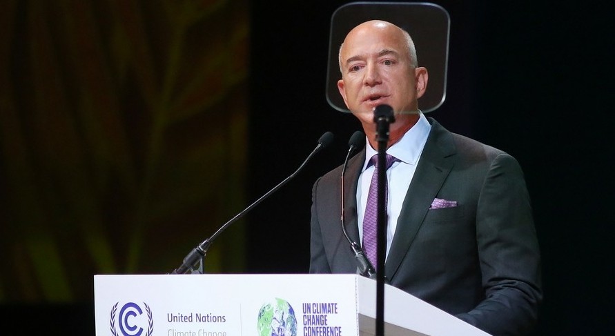 Μεγάλη πώληση μετοχών της Amazon από τον Τζεφ Μπέζος αξίας $736,7 εκατ.