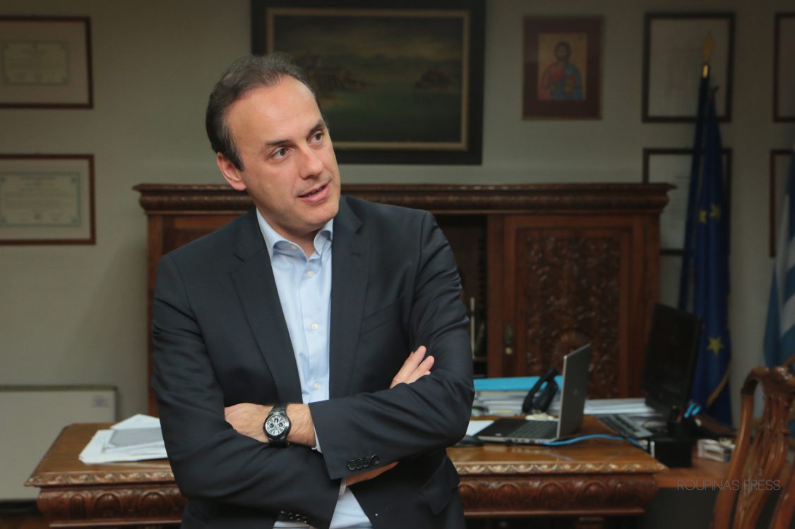 Εξώδικο από τους Δήμους Γλυφάδας και Αλίμου και 1000 κατοίκων στην Lamda Development