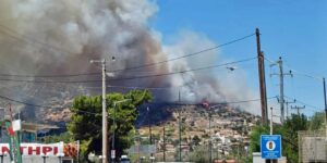 Φωτιά τώρα στο Κορωπί - Εκκενώνονται Άγιος Δημήτριος, Γαλάζια Ακτή και Αλθέα