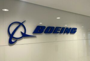 «Μεγάλη συμφωνία» για τη Boeing – Εξασφάλισε $2,8 δισ. συμβόλαιο δορυφόρων