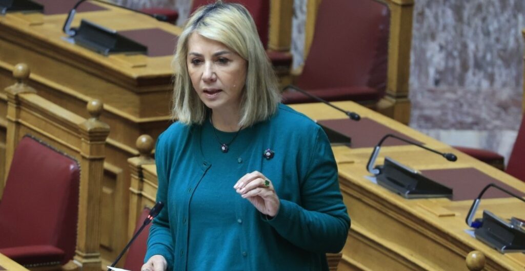 Στο νοσοκομείο με κάταγμα στο πόδι η Ζέττα Μακρή - Η φωτογραφία που ανέβασε από το νοσοκομείο