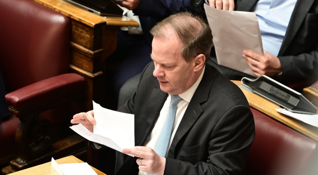 Υπόμνημα Καραμανλή σε Προανακριτική: «Αρνούμαι ότι έχω τελέσει αξιόποινη πράξη στα Τέμπη, επιθυμώ ποινική δίωξη για την απόδειξη της αθωότητάς μου