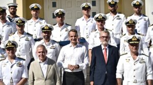 Ίδρυμα Λασκαρίδη: Καταδυτικά ρολόγια στα στελέχη της Διοίκησης Υποβρυχίων Καταστροφών - Κ. Μητσοτάκης: H κυβέρνηση στηρίζει τις Ένοπλες Δυνάμεις
