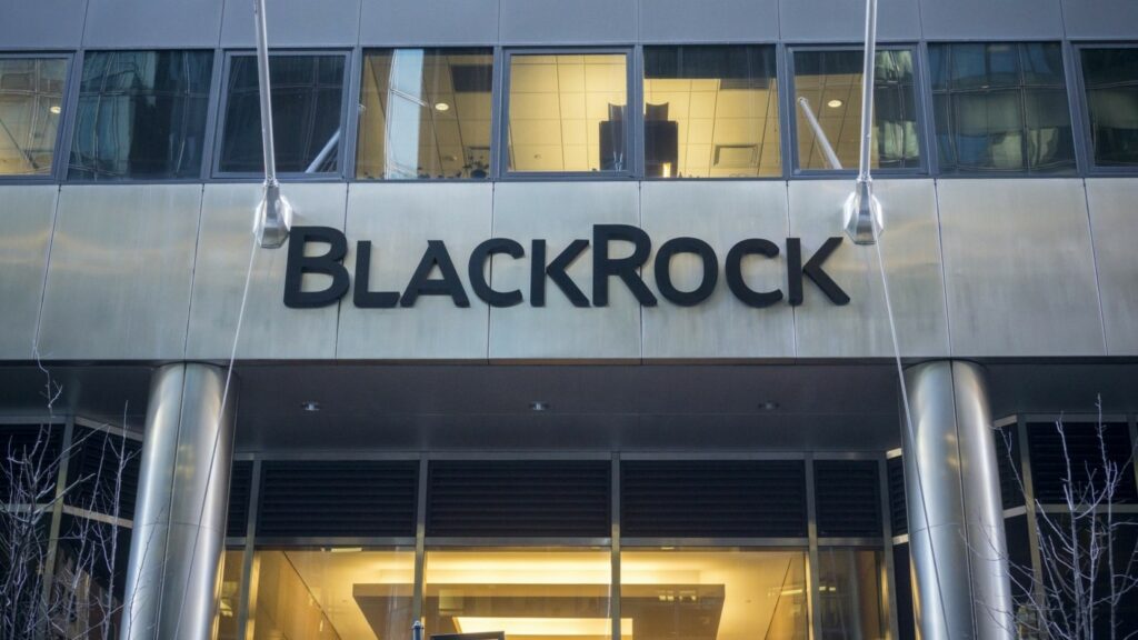 BlackRock: Υπέρ των ευρωπαϊκών κρατικών ομολόγων έναντι των αμερικανικών