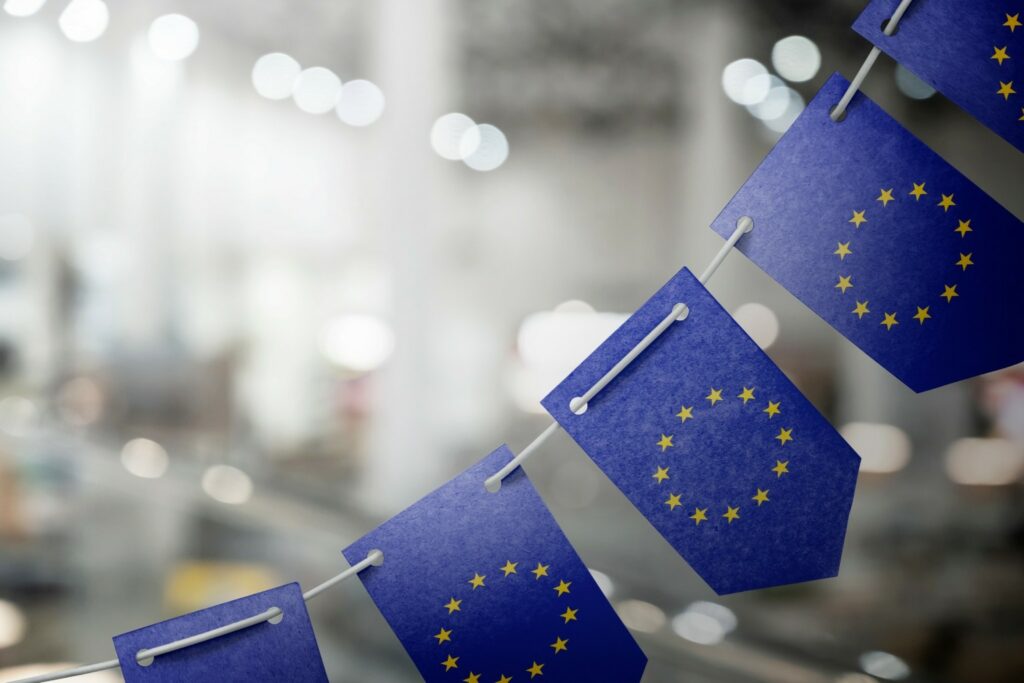 Η ΕΕ εμπορεύεται περισσότερο με απολυταρχικά καθεστώτα – Ανήσυχη η ΕΚΤ