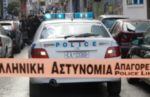 Γαλάτσι: Άνδρας ταμπουρώθηκε στο σπίτι του - Λέει ότι είναι οπλισμένος
