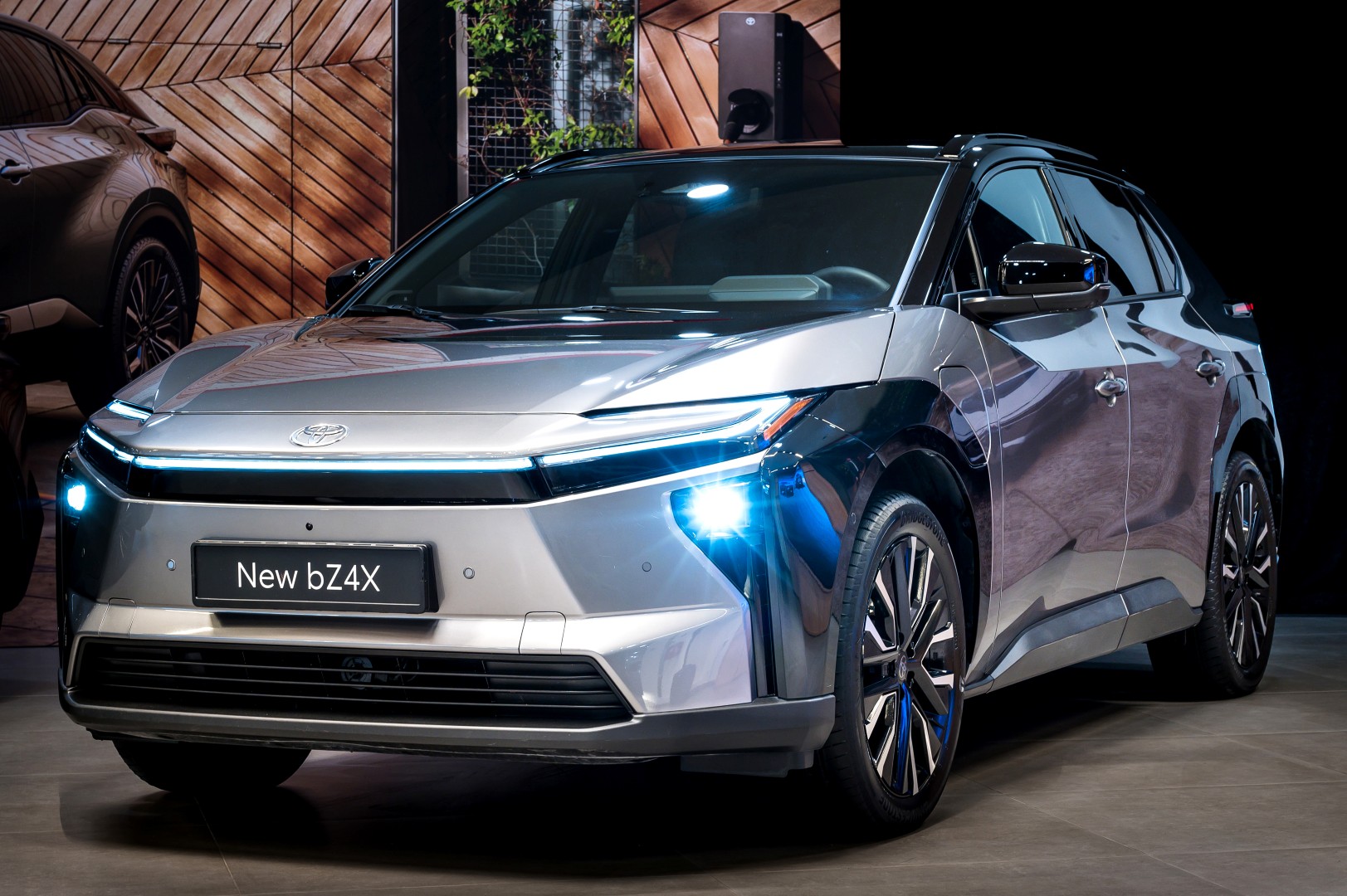 Toyota: Τα νέα ηλεκτρικά της μοντέλα αλλάζουν τα δεδομένα