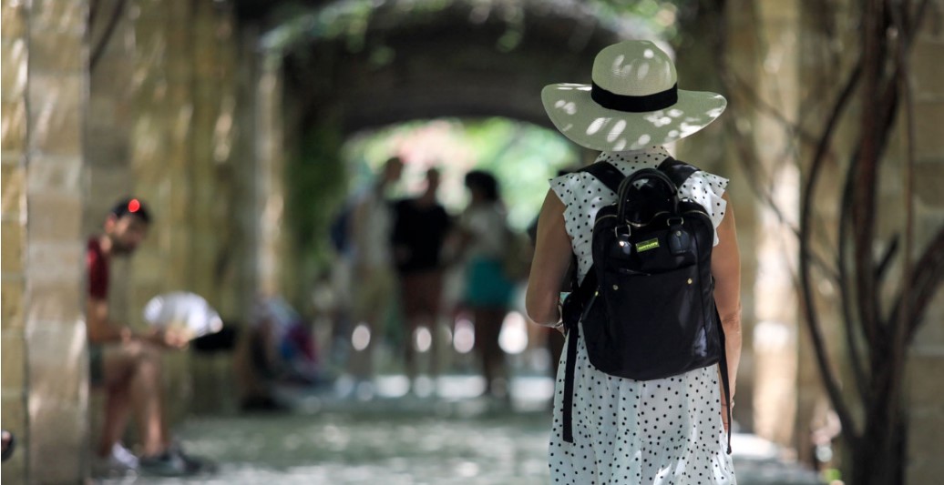 Καιρός: Μέχρι 34°C σήμερα - Έρχεται νέο κύμα καύσωνα μακράς διάρκειας