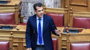 Θ. Πλεύρης στη Βουλή: «Τέλος το παραμύθι με τις μωρομάνες» - Αντιδρά η αντιπολίτευση στα μέτρα για το μεταναστευτικό