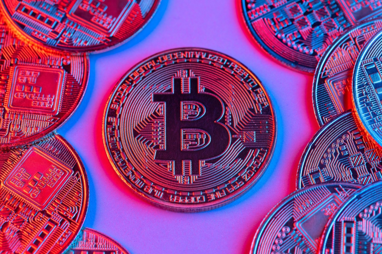 Bitcoin: Γιατί η τελευταία άνοδος δεν μοιάζει με τις προηγούμενες – Οι δείκτες που αλλάζουν το τοπίο των cryptos