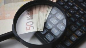 Yπ. Ανάπτυξης: Πώς θα προχωρήσει στην ανάκτηση επιδοτήσεων ύψους 500 εκατ.