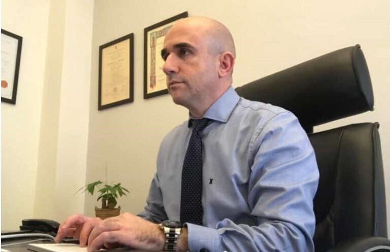 Γρηγόρης Λέων για Μουρτζούκου: Aποδέχεται ότι ο Παναγιωτάκης δεν έχει φύγει από παθολογικά αίτια