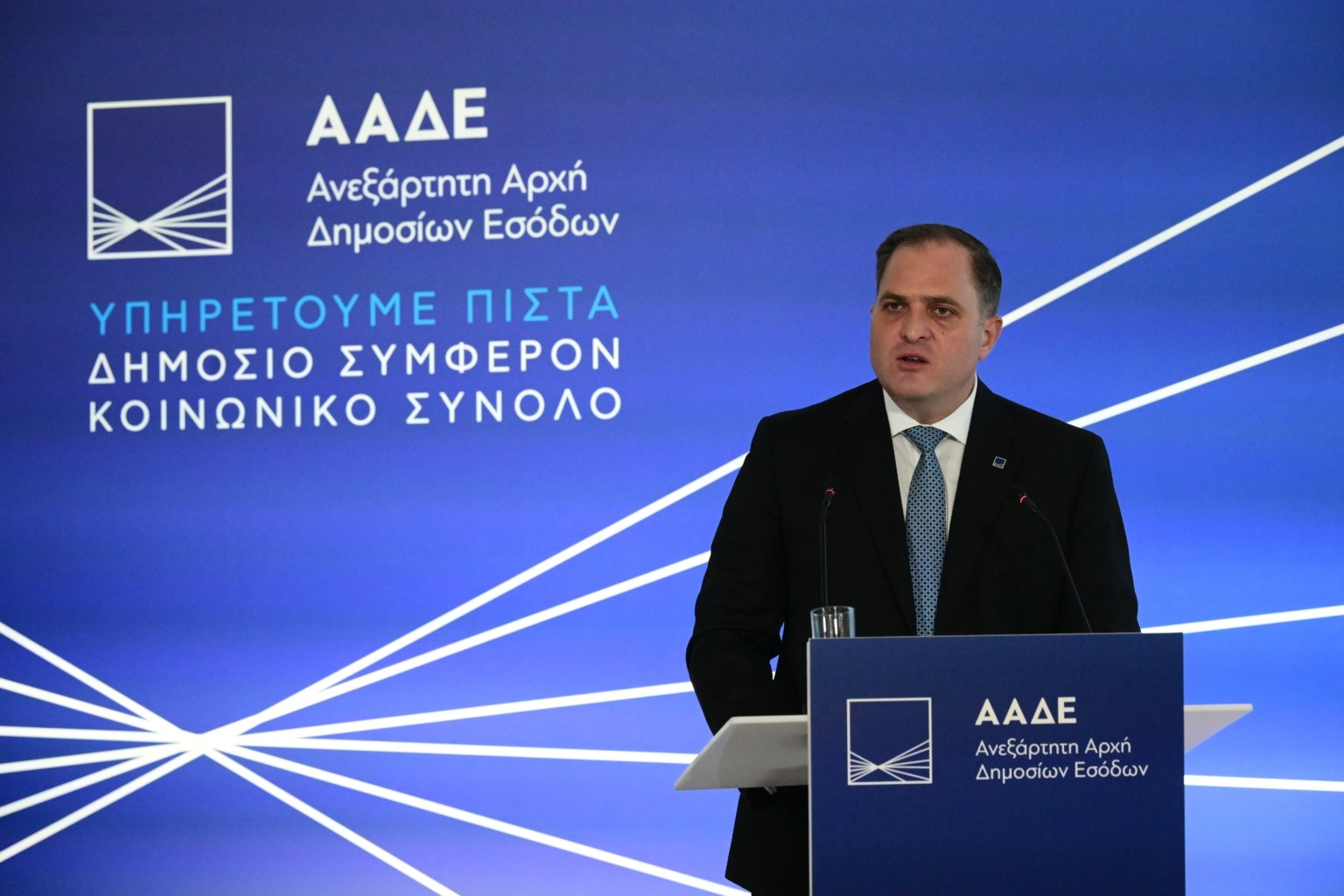 Γ. Πιτσιλής από Χανιά: Οι υπηρεσίες μετεξελίσσονται, δεν κλείνουν – Επενδύουμε στα ψηφιακά μας εργαλεία