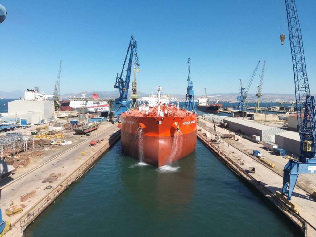Στήριξη της ελληνικής ναυπηγικής βιομηχανίας από τους Παναγιώτη και Γιώργο Αγγελόπουλο