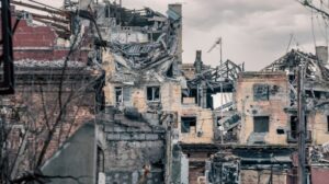 Ουκρανία: Τουλάχιστον ένας νεκρός, 2 τραυματίες στο Κίεβο στη νυχτερινή επιδρομή της Ρωσίας