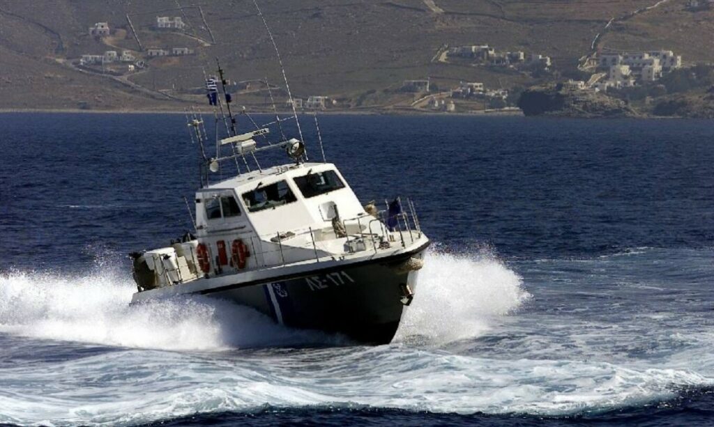Κρήτη: Εντοπίστηκαν και διασώθηκαν 74 αλλοδαπών νότια των Καλών Λιμένων