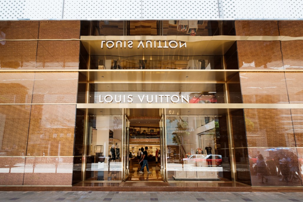 Louis Vuitton: Έρευνα για τη διαρροή προσωπικών δεδομένων 419.000 πελατών