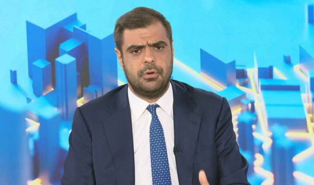 Π. Μαρινάκης: 1,5 δις το δημοσιονομικό περιθώριο για παροχές στη ΔΕΘ – Μεσαία τάξη και οικογένειες στο «κάδρο» των κυβερνητικών παροχών