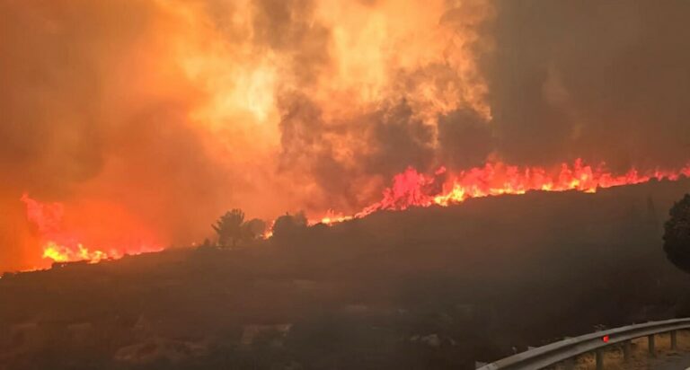 Πύρινη κόλαση στην Κύπρο - Δύο άνθρωποι κάηκαν ζωντανοί - Συνεχείς εκκενώσεις
