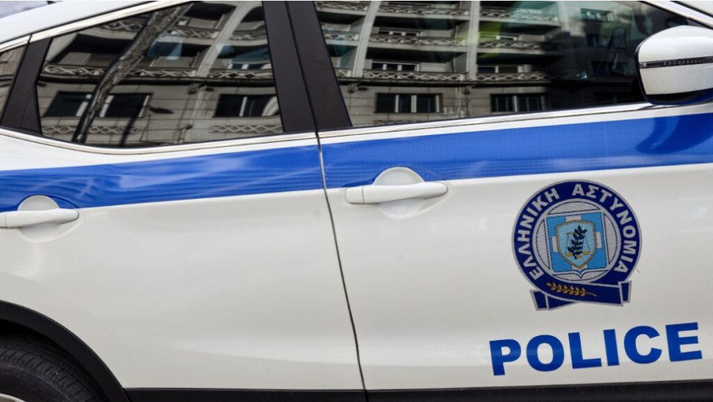 Θεσσαλονίκη: 28χρονος προσποιήθηκε τον υπάλληλο της ΔΕΗ και έκλεψε κοσμήματα μεγάλης αξίας από ηλικιωμένη