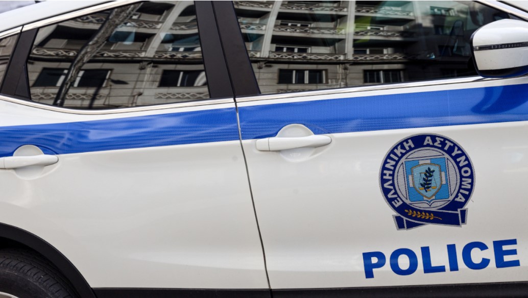 Θεσσαλονίκη: 28χρονος προσποιήθηκε τον υπάλληλο της ΔΕΗ και έκλεψε κοσμήματα μεγάλης αξίας από ηλικιωμένη