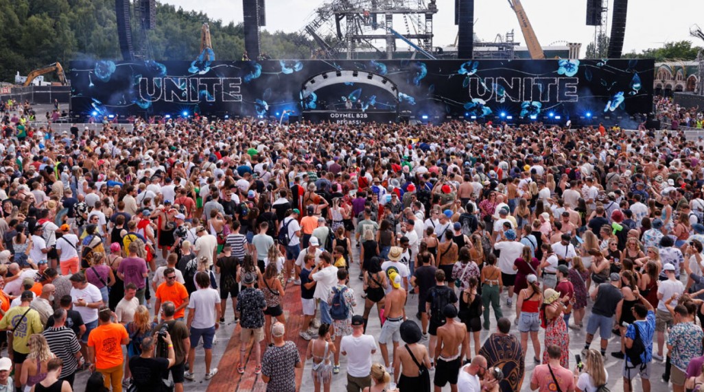 Tomorrowland 2025: Δεκάδες συλλήψεις για ναρκωτικά και πρόστιμα 45.900 ευρώ, δείτε βίντεο
