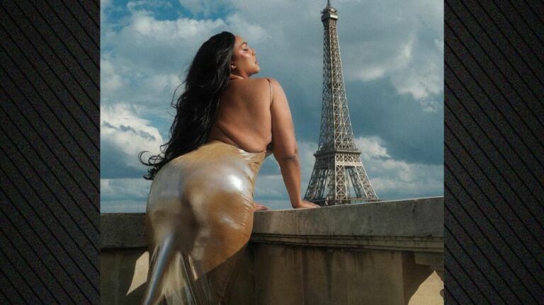 H Lizzo με αποκαλυπτικό φόρεμα στον Πύργο του Άιφελ - Δείτε φωτογραφίες