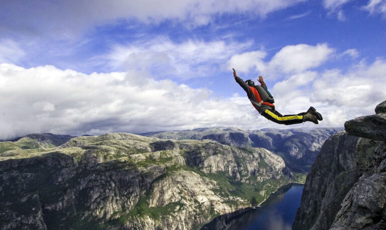 Βase jumping