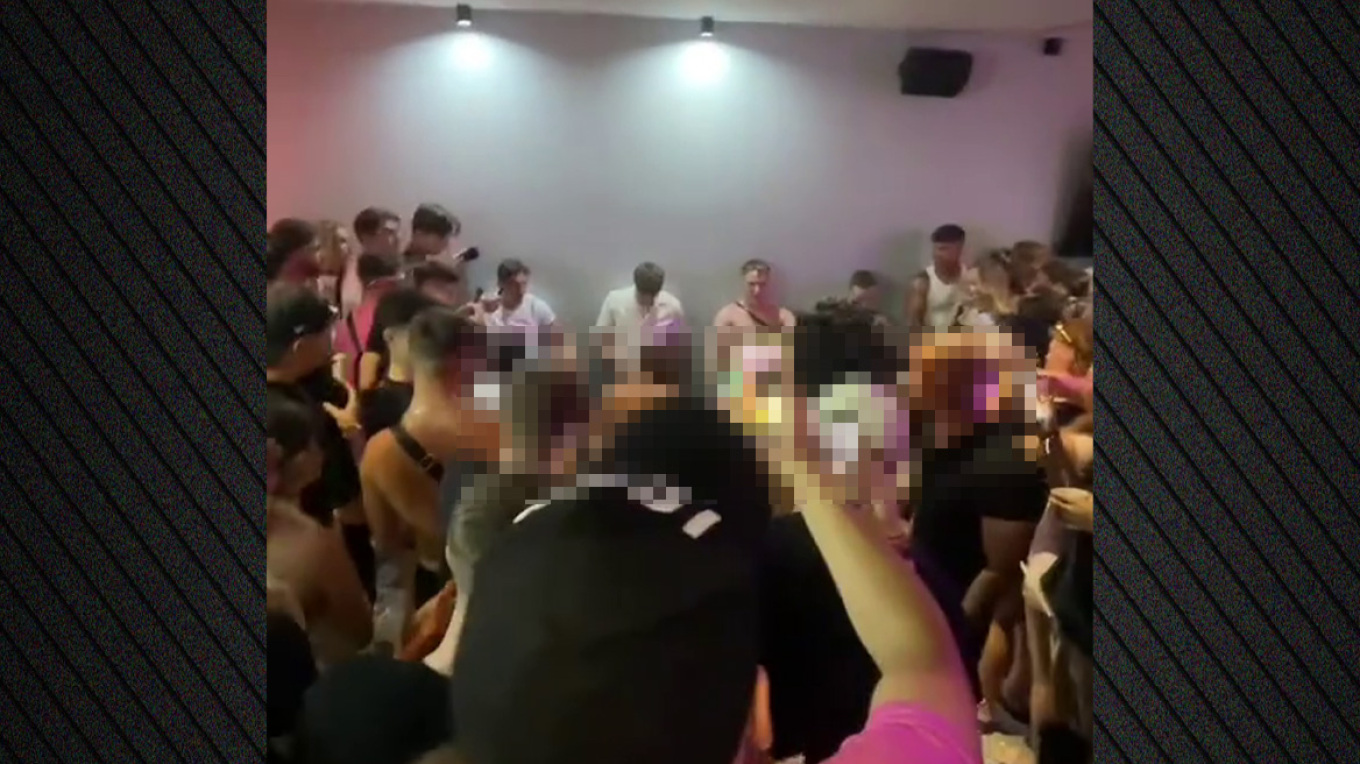 Δήμαρχος Ζακύνθου για το βίντεο ερωτικού διαγωνισμού μεταξύ τουριστών: «Δεν ανεχόμαστε τέτοιες εικόνες και τέτοια δυσφήμηση»