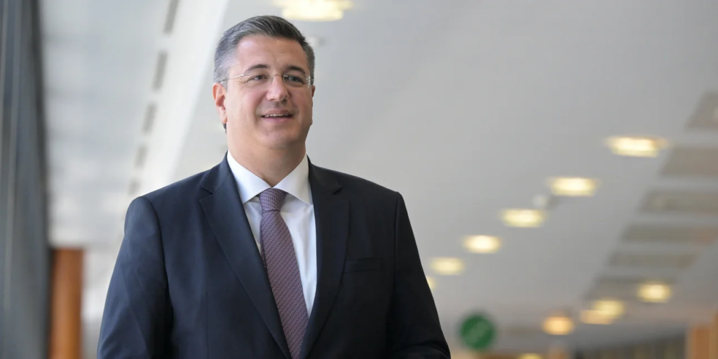 Τζιτζικώστας