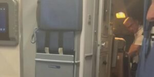 Σαν Φρανσίσκο: Πιλότος συνελήφθη μέσα στο αεροπλάνο – Έκπληκτοι επιβάτες και πλήρωμα
