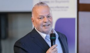 Ευάγγελος Μυτιληναίος: «Ανοίγει νέο κεφάλαιο για τη Metlen με την εισαγωγή στο LSE»