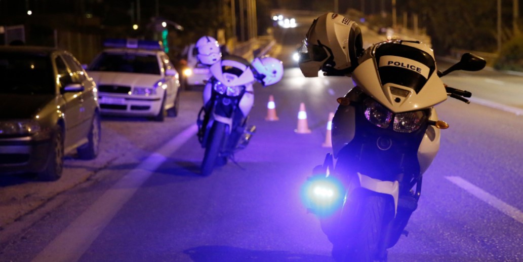 Θεσσαλονίκη: Χειροπέδες σε 17χρονο για εμπρησμό μηχανής - Είχε συλληφθεί ως μέλος ακροδεξιάς οργάνωσης