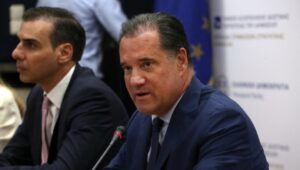 Άδωνις Γεωργιάδης για «βραχιολάκι» στα Νοσοκομεία: Στόχος η αναμονή των ασθενών να μειωθεί σε κάτω από 5 ώρες