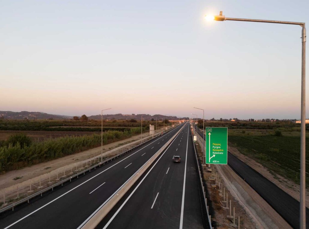 Αθήνα - Πύργος σε 2 ώρες και 45 λεπτά: Ο Κυριάκος Μητσοτάκης εγκαινιάζει σήμερα τα 65 χλμ. του νέου αυτοκινητόδρομου Πατρών - Πύργου