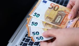 ΔΥΠΑ: Σε ισχύ το voucher 2.250 ευρώ, ποιοι άνεργοι μπορούν να συμμετάσχουν στο νέο πρόγραμμα