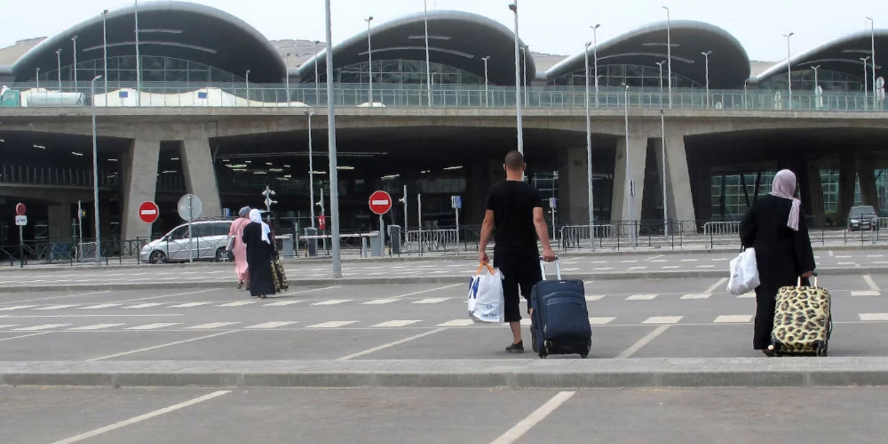 Πάνω από 900 πτήσεις ακυρώθηκαν στη Γαλλία λόγω της απεργίας των ελεγκτών εναέριας κυκλοφορίας