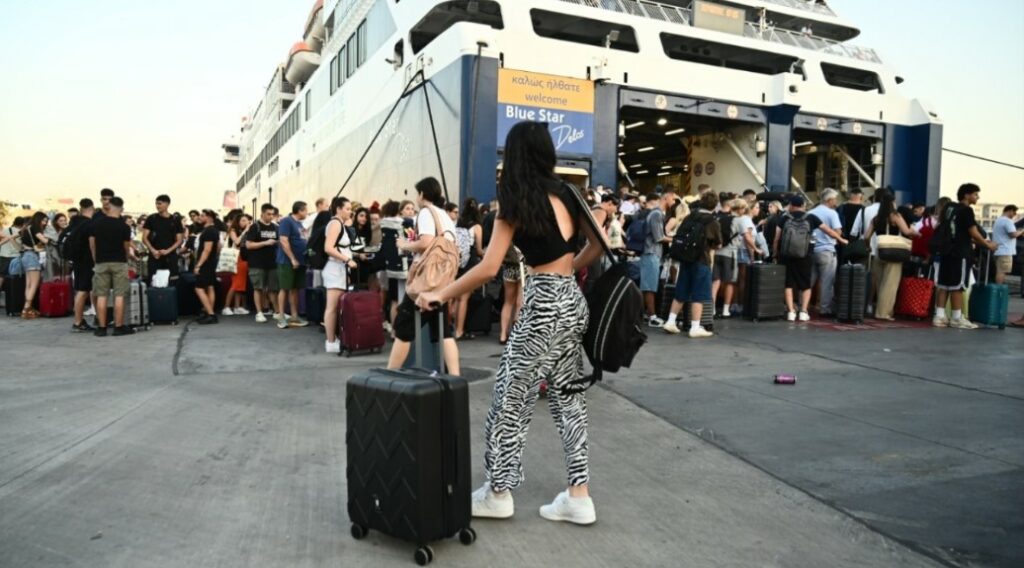 Ξεκίνησε η έξοδος του Αυγούστου - Με τι καιρό θα ταξιδέψουν οι εκδρομείς