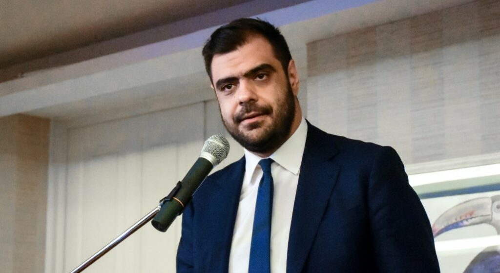 Μαρινάκης για την επίθεση Κωνσταντοπούλου στον Μακάριο Λαζαρίδη: Η συμπεριφορά της είναι κατάντια και υποβαθμίζει το Κοινοβούλιο