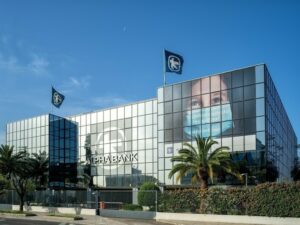 Ικανοποίηση από την Alpha Bank για τα stress tests – Ανθεκτικός ισολογισμός και πρόοδος στον μετασχηματισμό